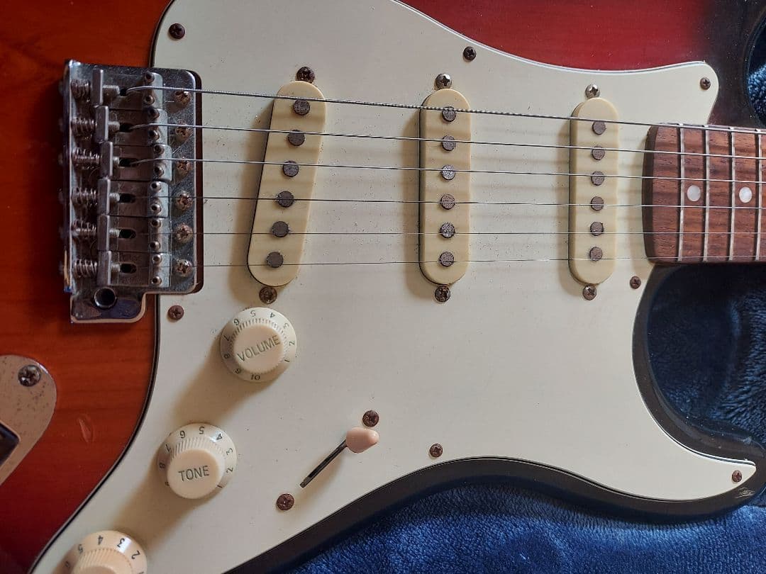 Laid Back　ストラトタイプ エレキギター