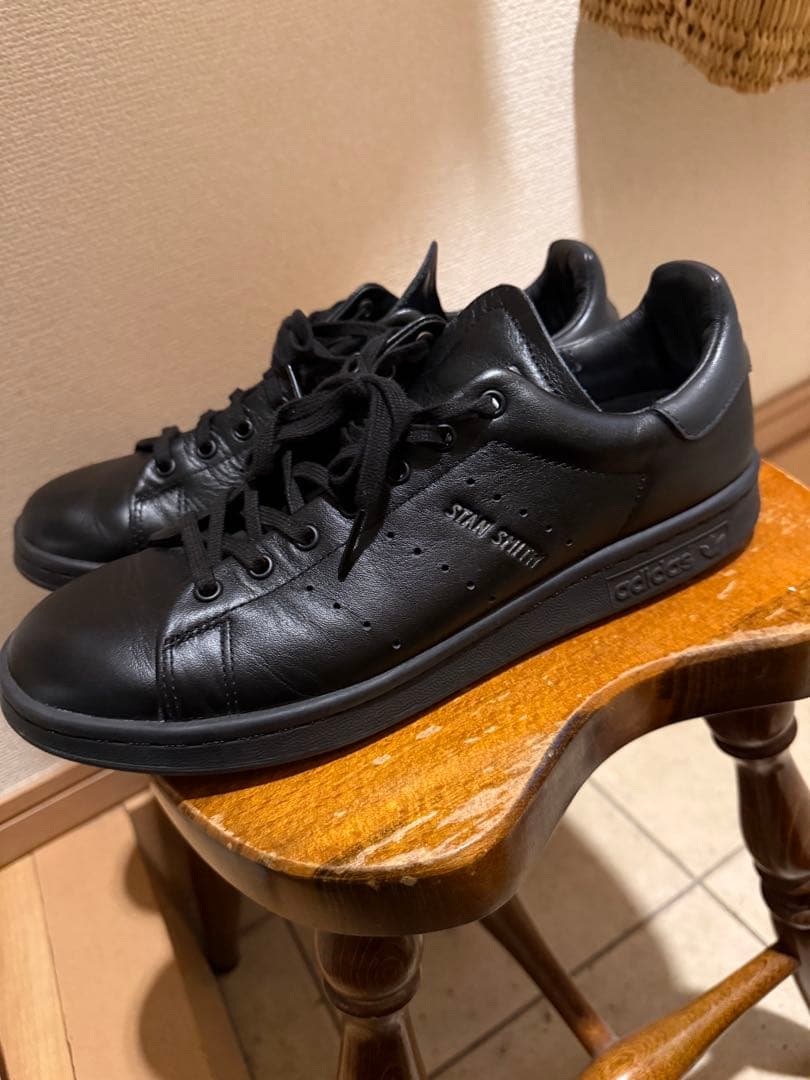 adidas Stan Smith lux スタンスミス　ブラック レザー