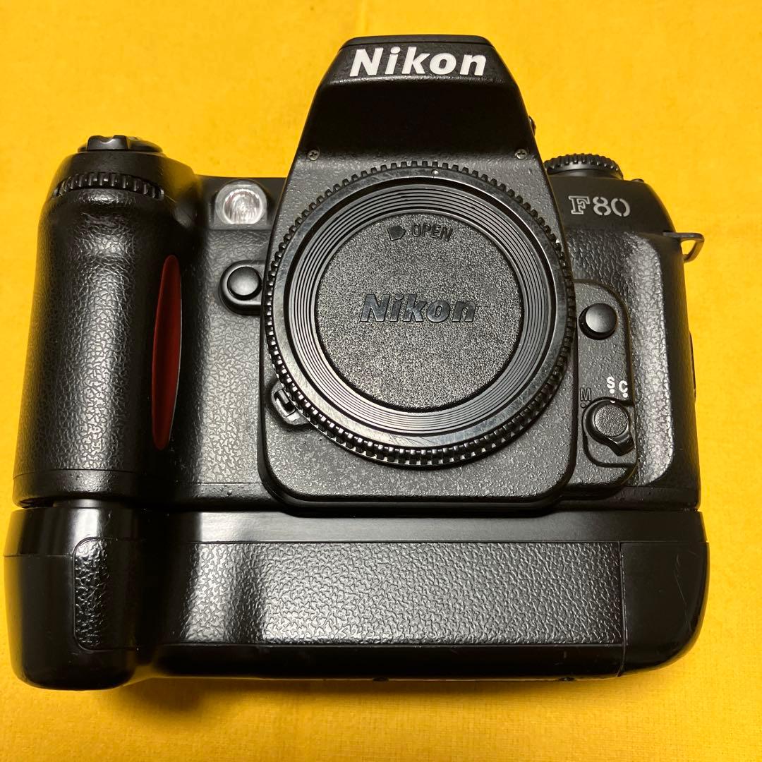NIKON ニコンF80ボディ +バッテリーケースMB-16付