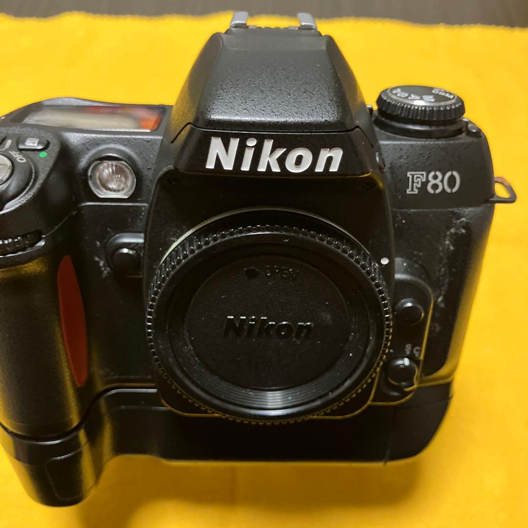 NIKON ニコンF80ボディ +バッテリーケースMB-16付