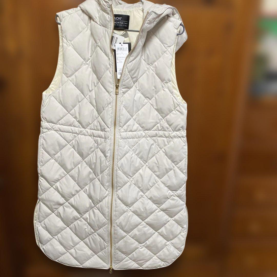 TAION キルティングベスト フード付きアイボリー　L 試着のみ