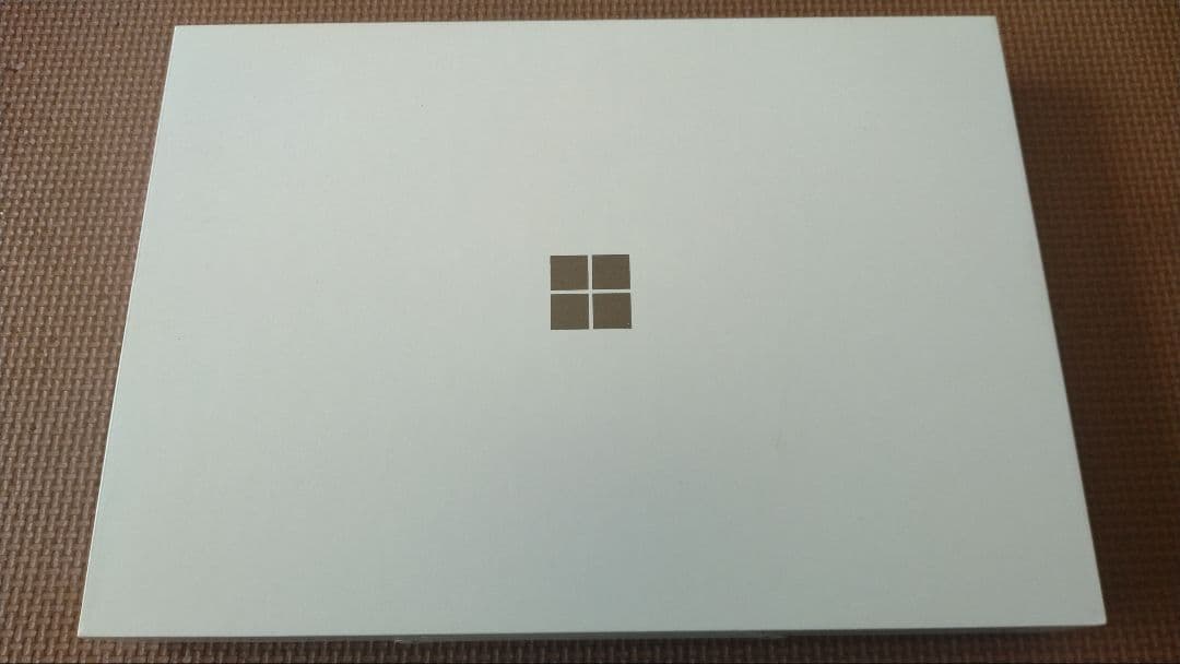 新品未開封 Surface Pro 12インチ プラチナ 256GB