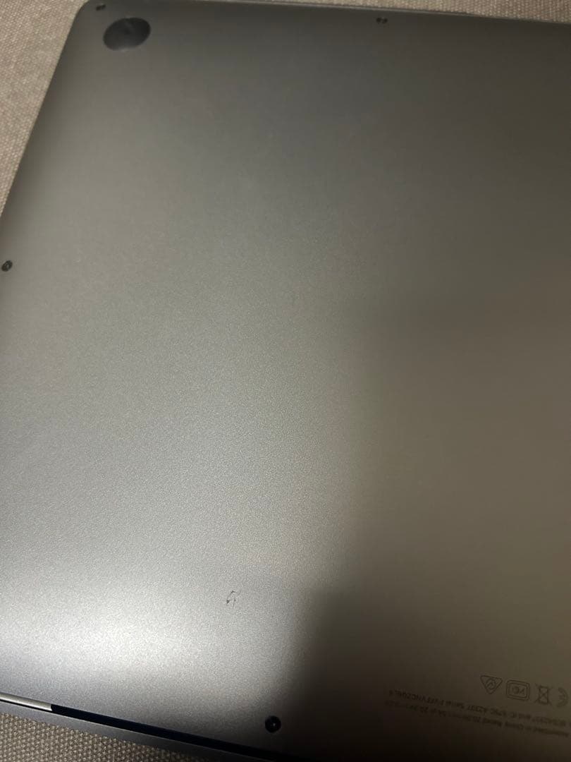 MacBook Air 13インチ M1 256GB SSD