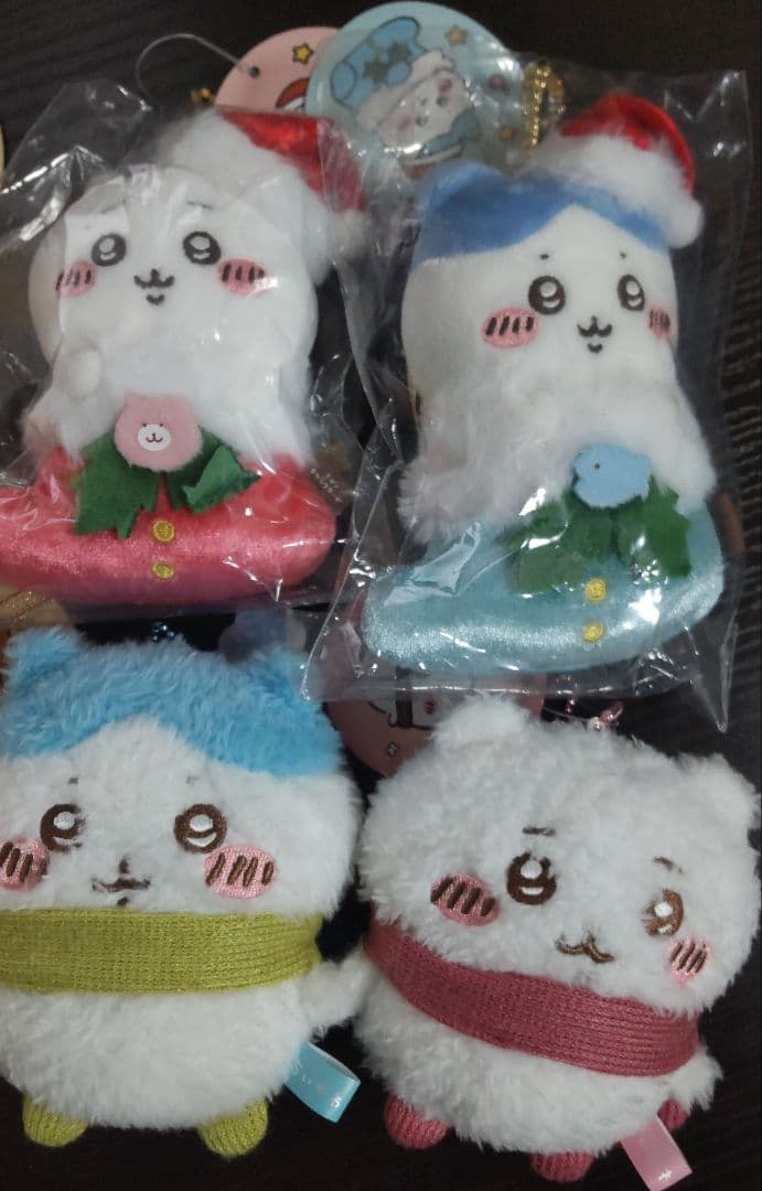 ６体　ちいかわ ハチワレ うさぎ　オーナメントにもなるマスコット　ぬくぬくの装い