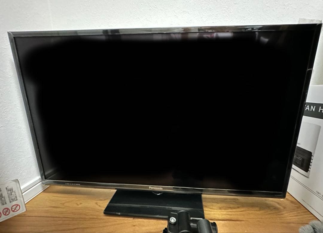 【直接取引限定】Panasonic TH-32E300 32インチ液晶テレビ