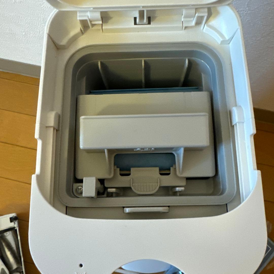 2024年製Panasonic AVA79V-1U コードレス掃除機