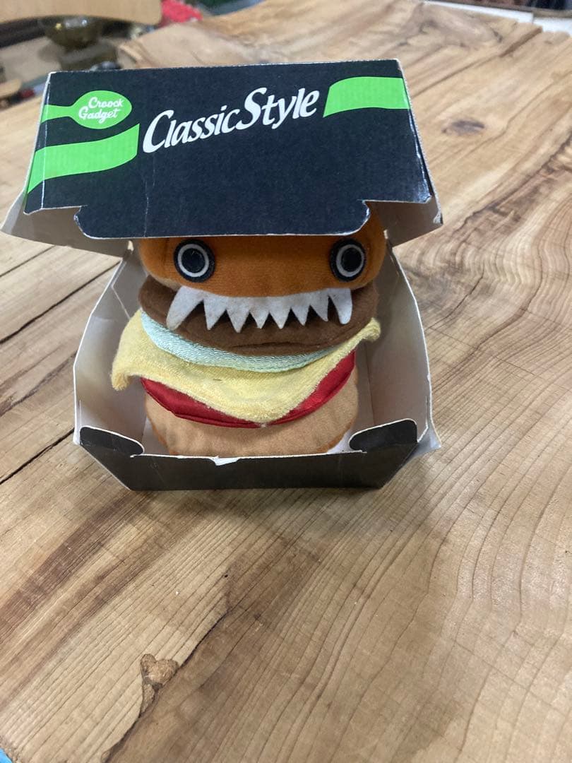 入手困難 undercover アンダーカバー ハンバーガー ぬいぐるみ