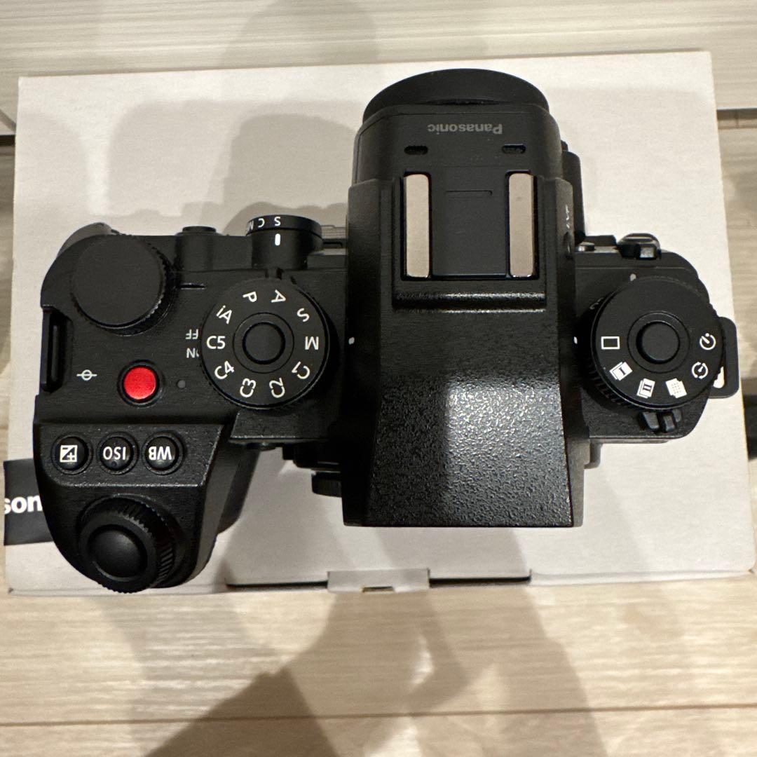 LUMIX S1IIE ミラーレス一眼カメラ