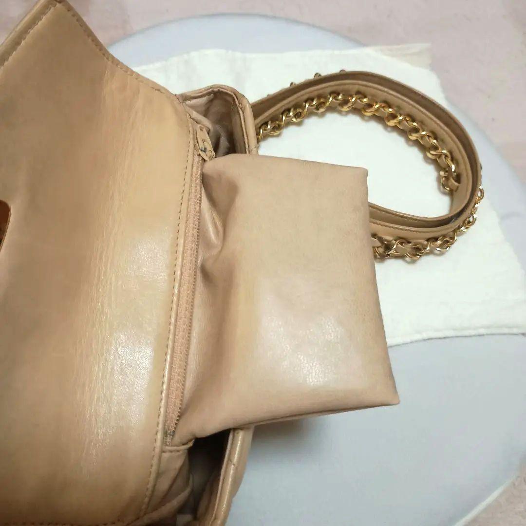 CHANELシャネルベージュ キルティングウエストポーチ シャネル ココマーク