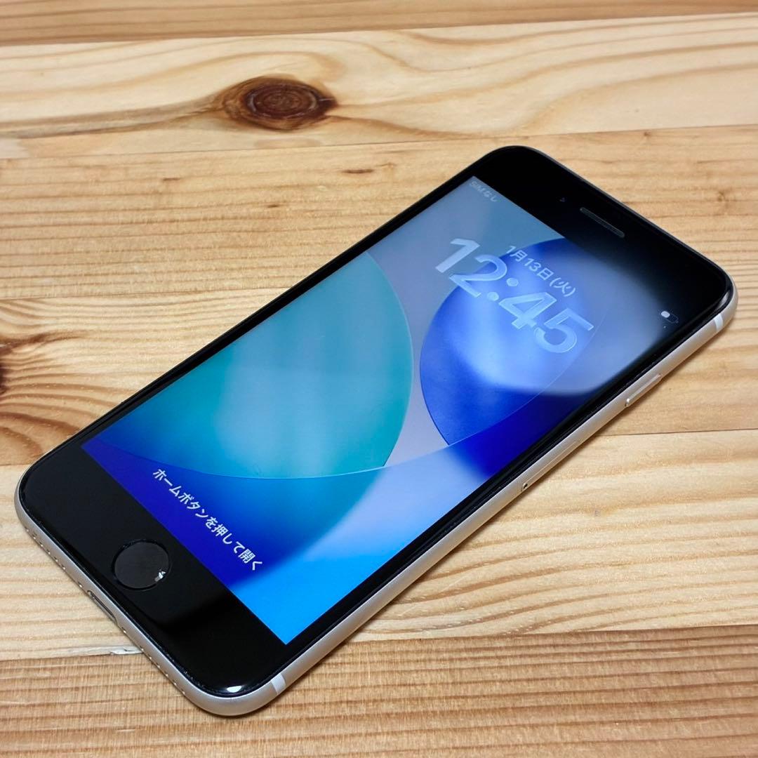 t*2様 バッテリー新品　iPhoneSE第3世代64GB SIMフリー　美品