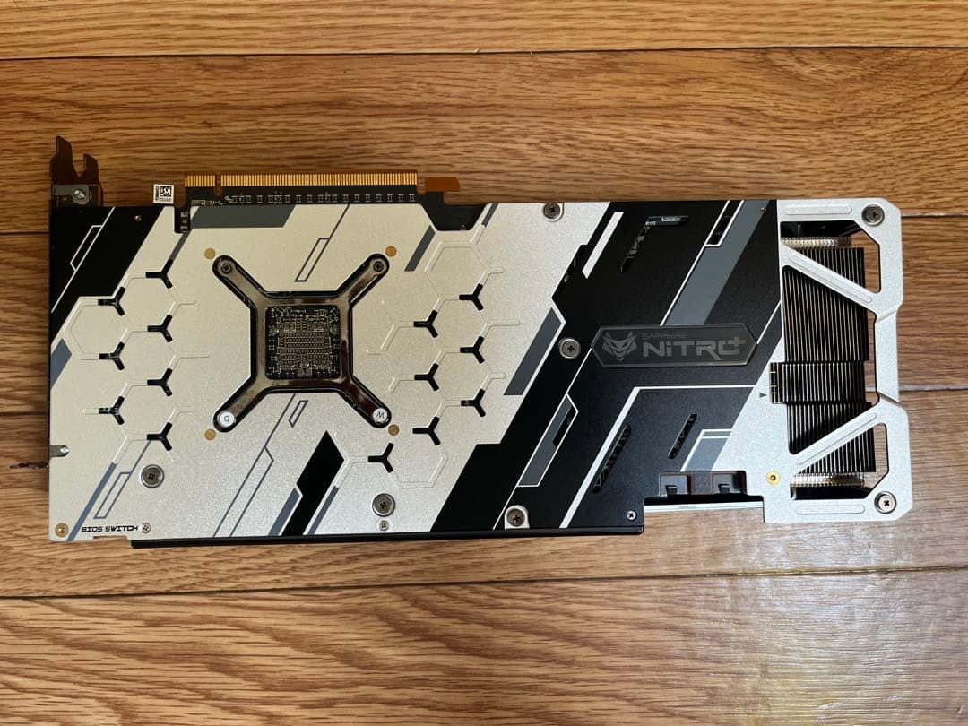 グラフィックボード・グラボ・ビデオカード Sapphire Nitro+ Radeon RX 5700 XT 8GB