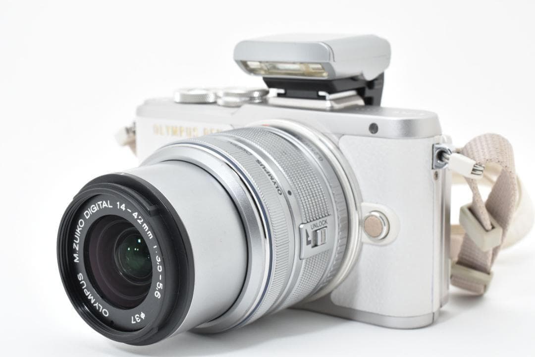 OLYMPUS オリンパス PEN E-PL8 ミラーレス一眼カメラ