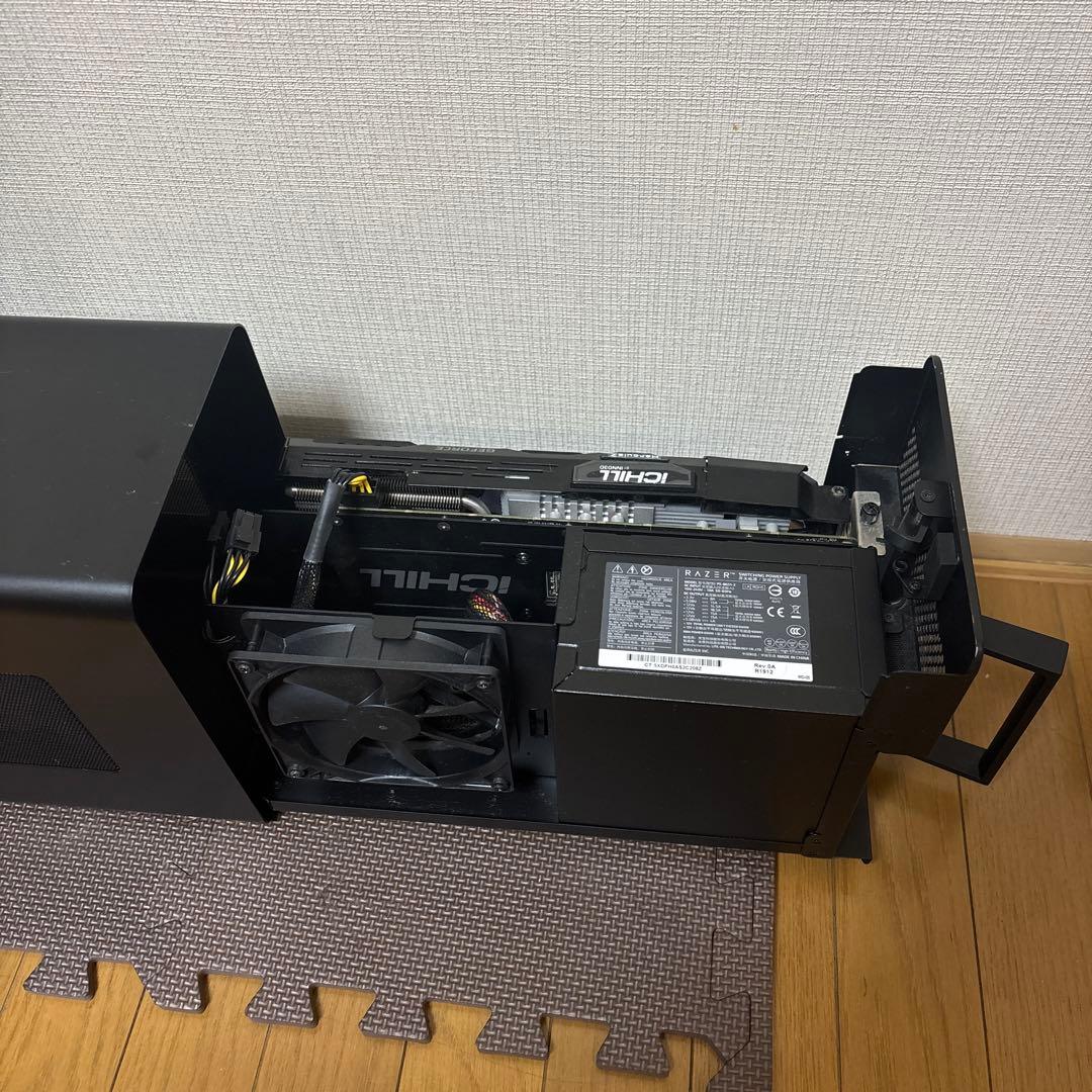 その他 Razer Core X