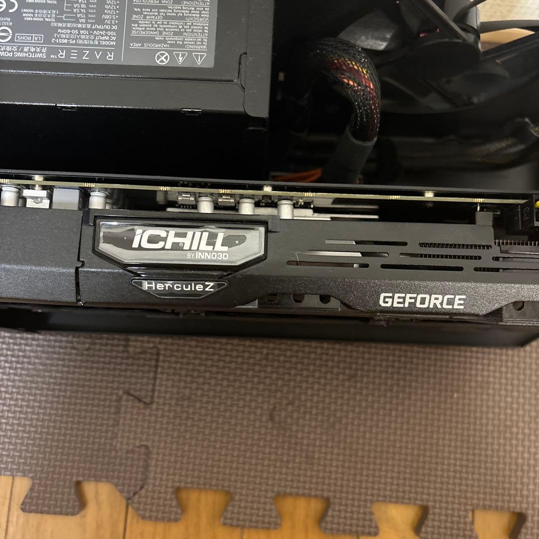 その他 Razer Core X