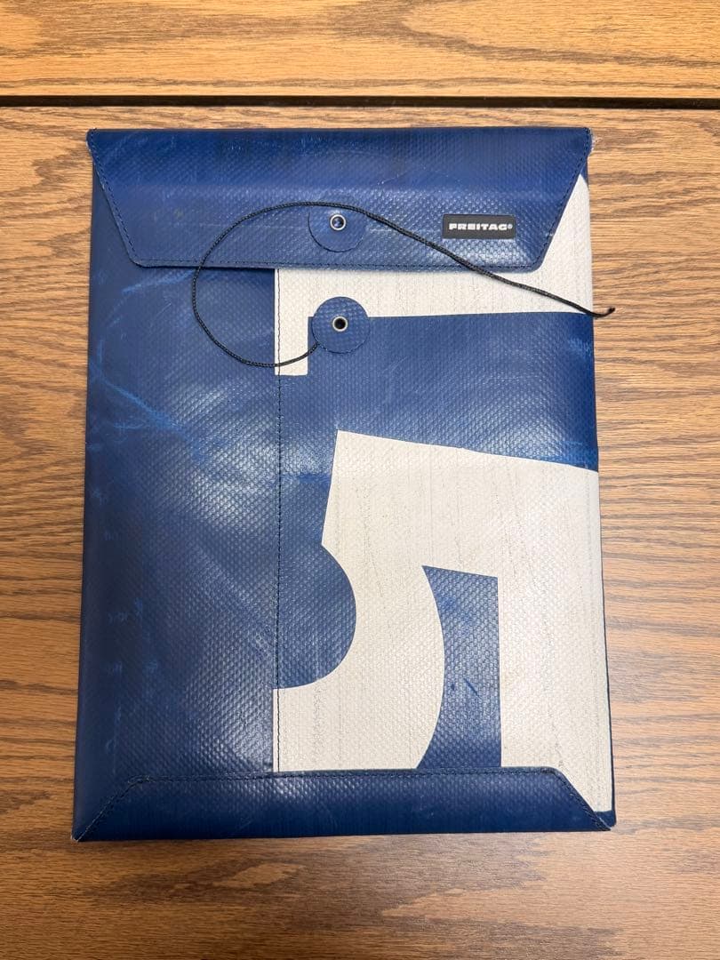 フライターグFREITAG パソコンケース PCケース