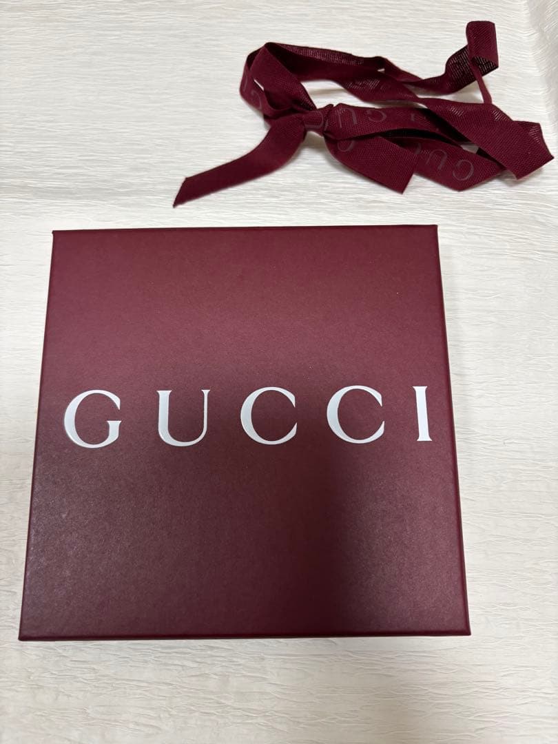 GUCCI ハンカチ　レディース