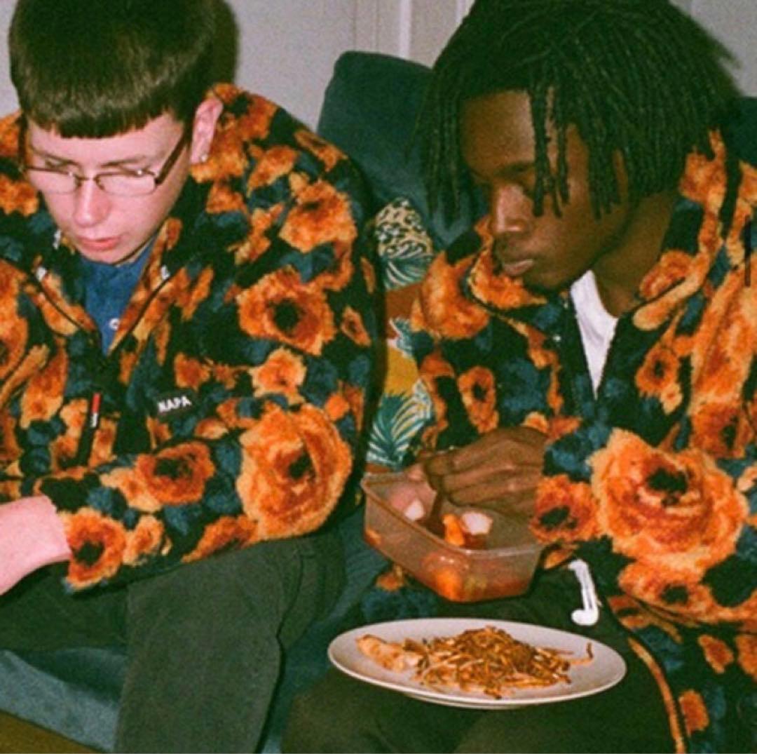 希少 Napa by martine rose flower fleece