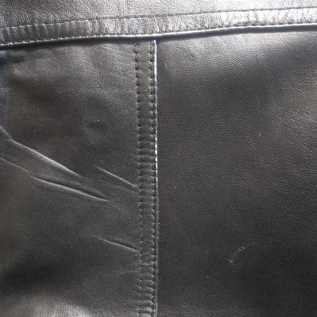 VARIOMAX 裏地総柄キルティングが映える黒のラムレザーボンバージャケット