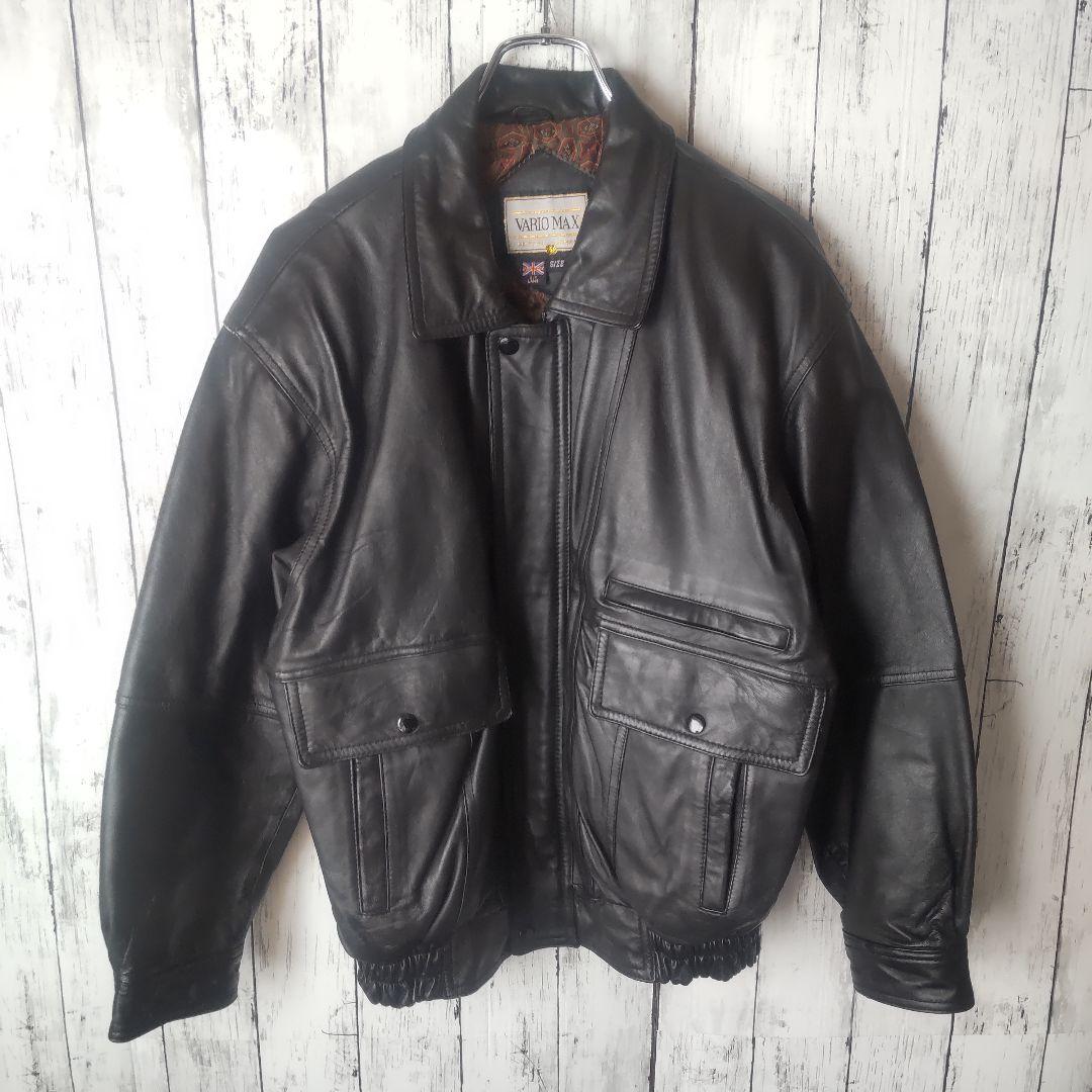 VARIOMAX 裏地総柄キルティングが映える黒のラムレザーボンバージャケット