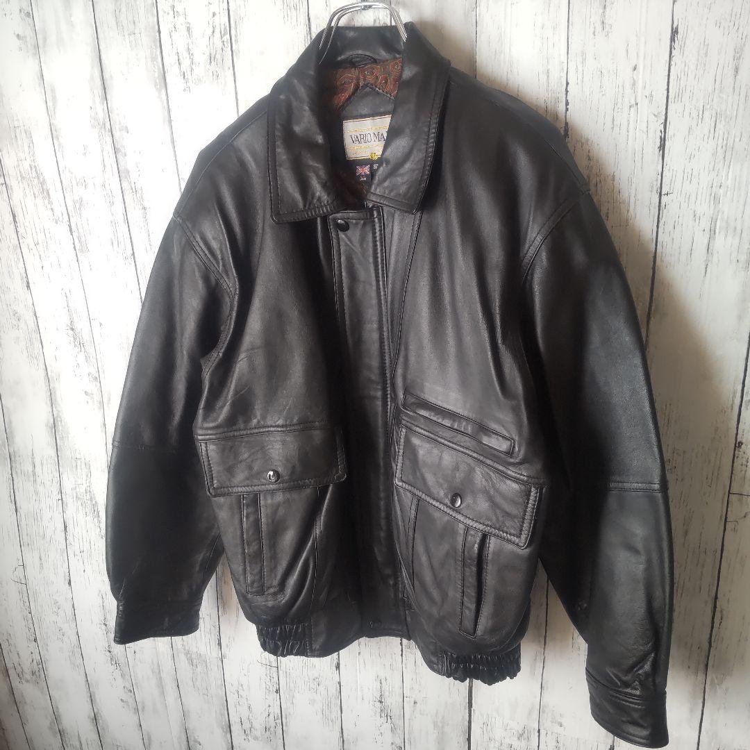 VARIOMAX 裏地総柄キルティングが映える黒のラムレザーボンバージャケット