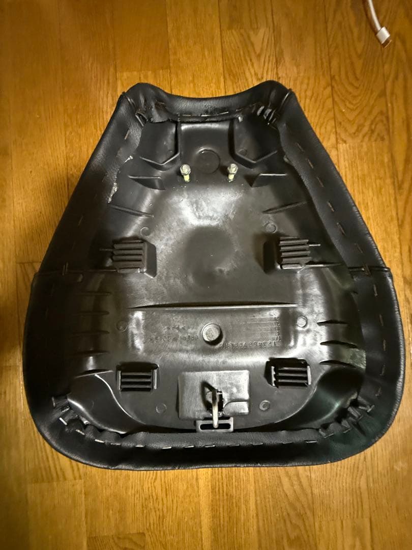 TWR ハンターカバーJA55 黒 ストライプデザイン バイクシート