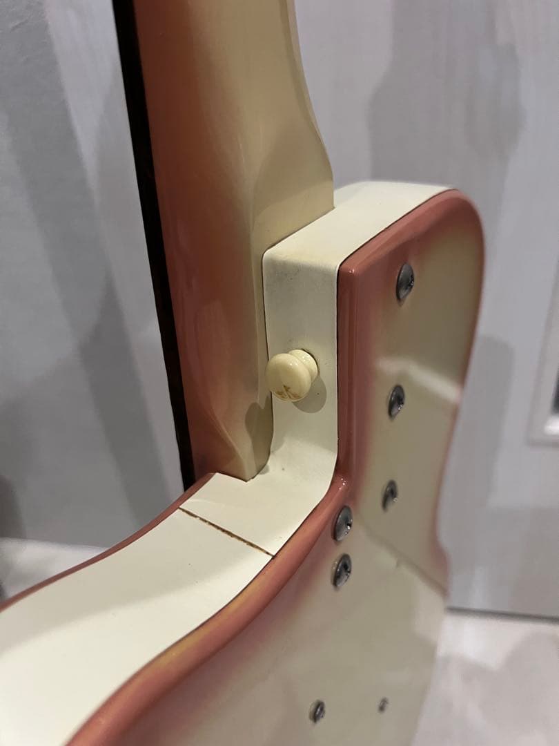 7*3様 【ジャンク扱い】ダンエレクトロギター