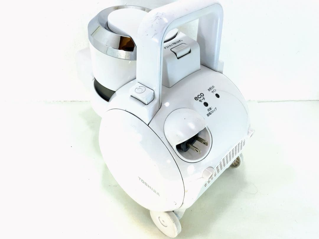 TOSHIBA サイクロンクリーナー　VC-S610X ホワイト