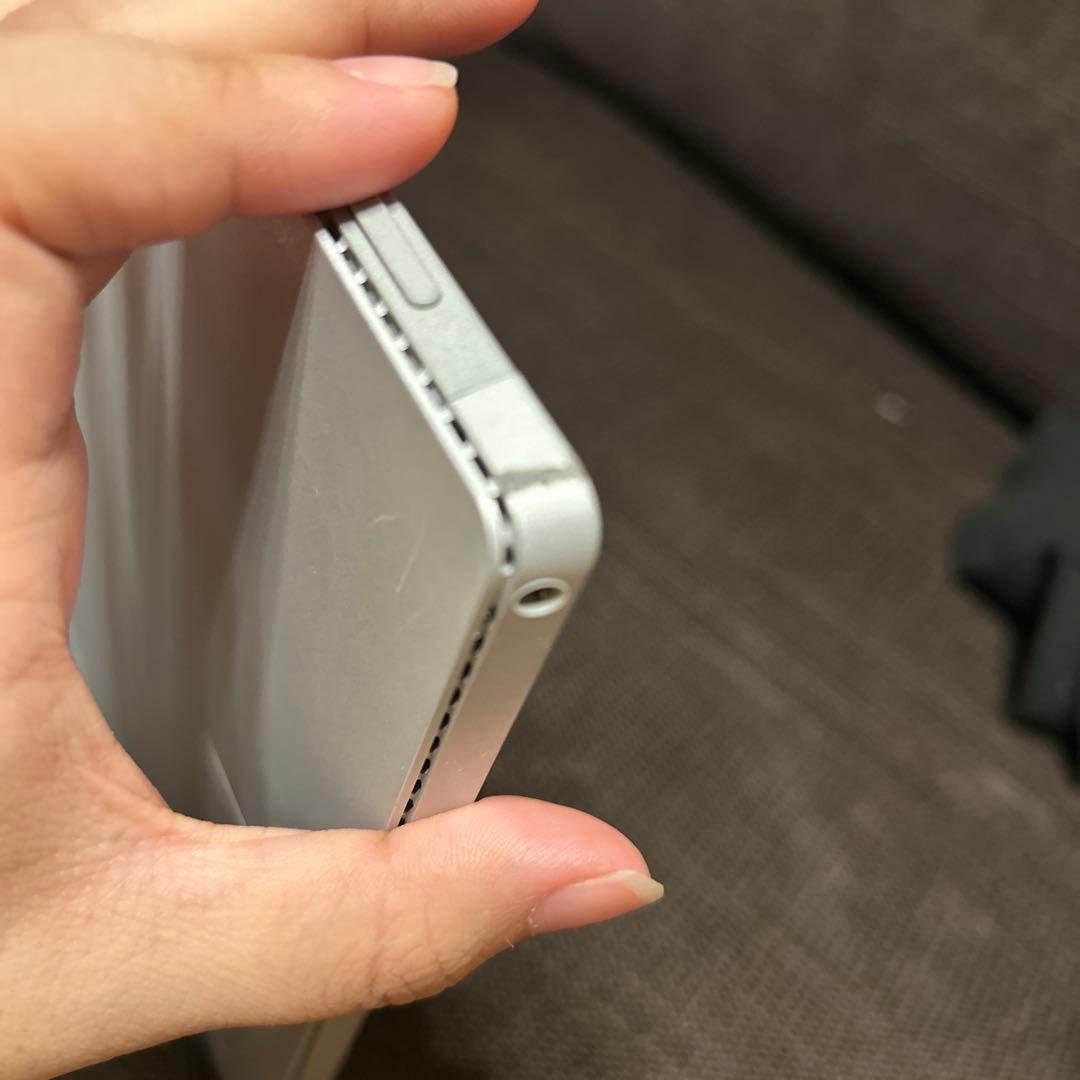 Microsoft Surface Pro 4 12.3インチ シルバー