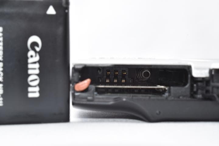 キヤノン CANON powershot A2400 シルバー