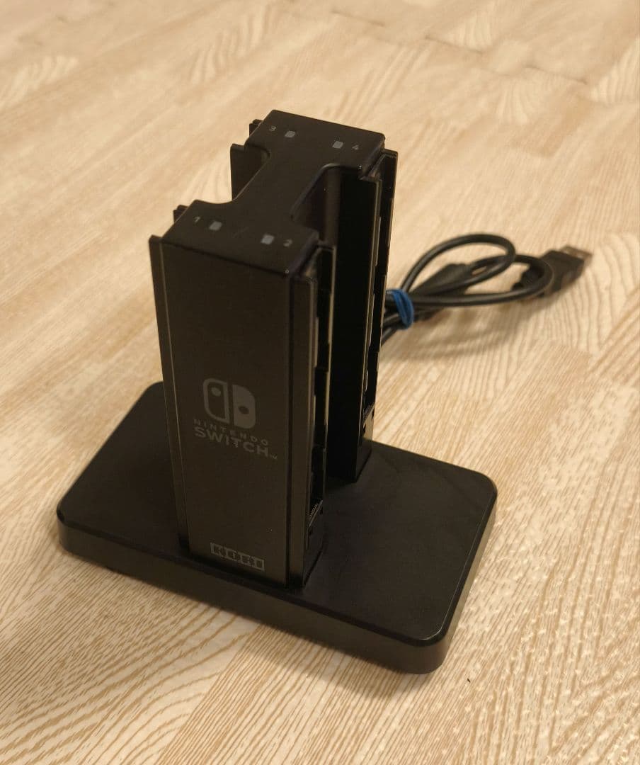 【おまけ多数】Nintendo Switchネオンブルー・ネオンレッドKABAA
