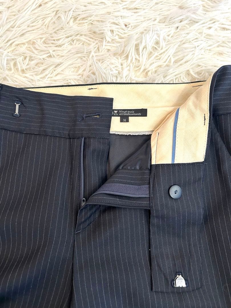 極美品！23区ストライプ パンツスーツ クリーニング済 ヨーロッパインポート生地