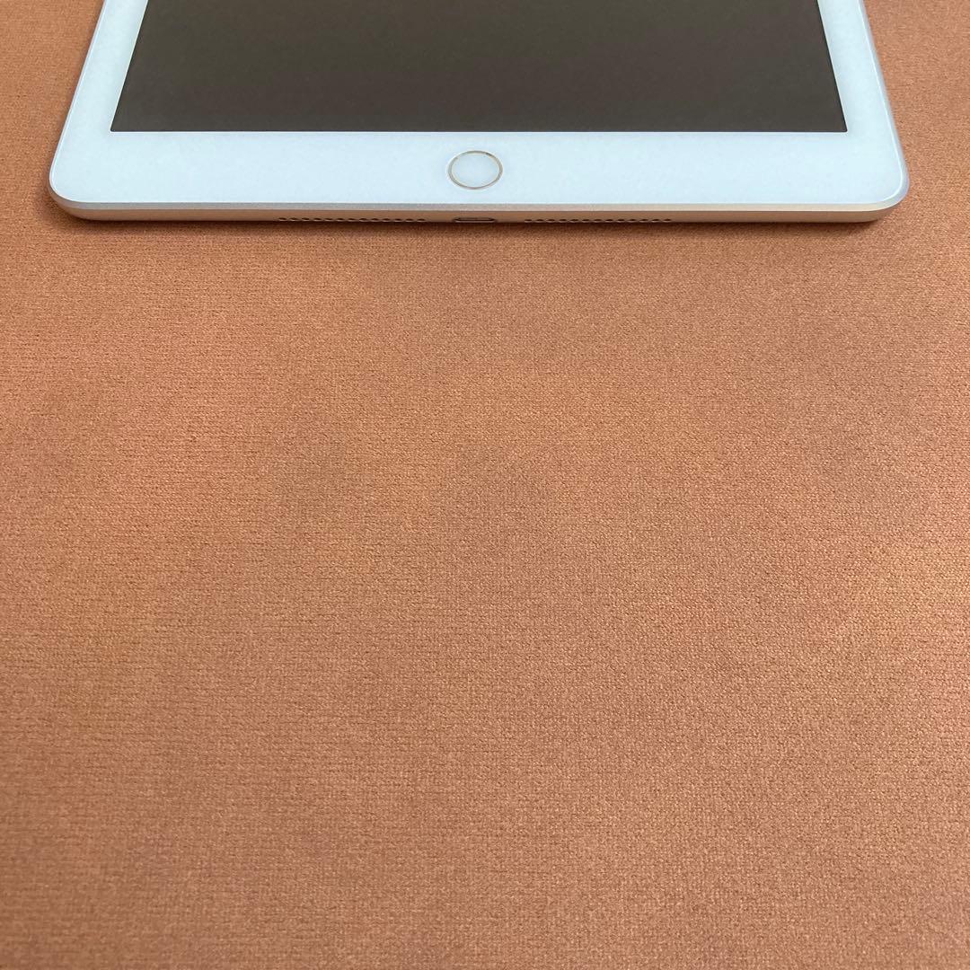 574【早い者勝ち】外観美品☆電池良好☆iPad6第6世代32GB SIMフリー