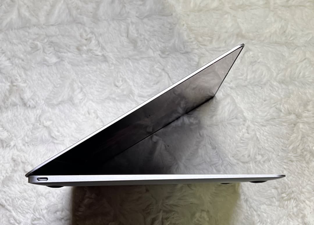 MacBook （12-inch,2017年モデル）cs6, Office