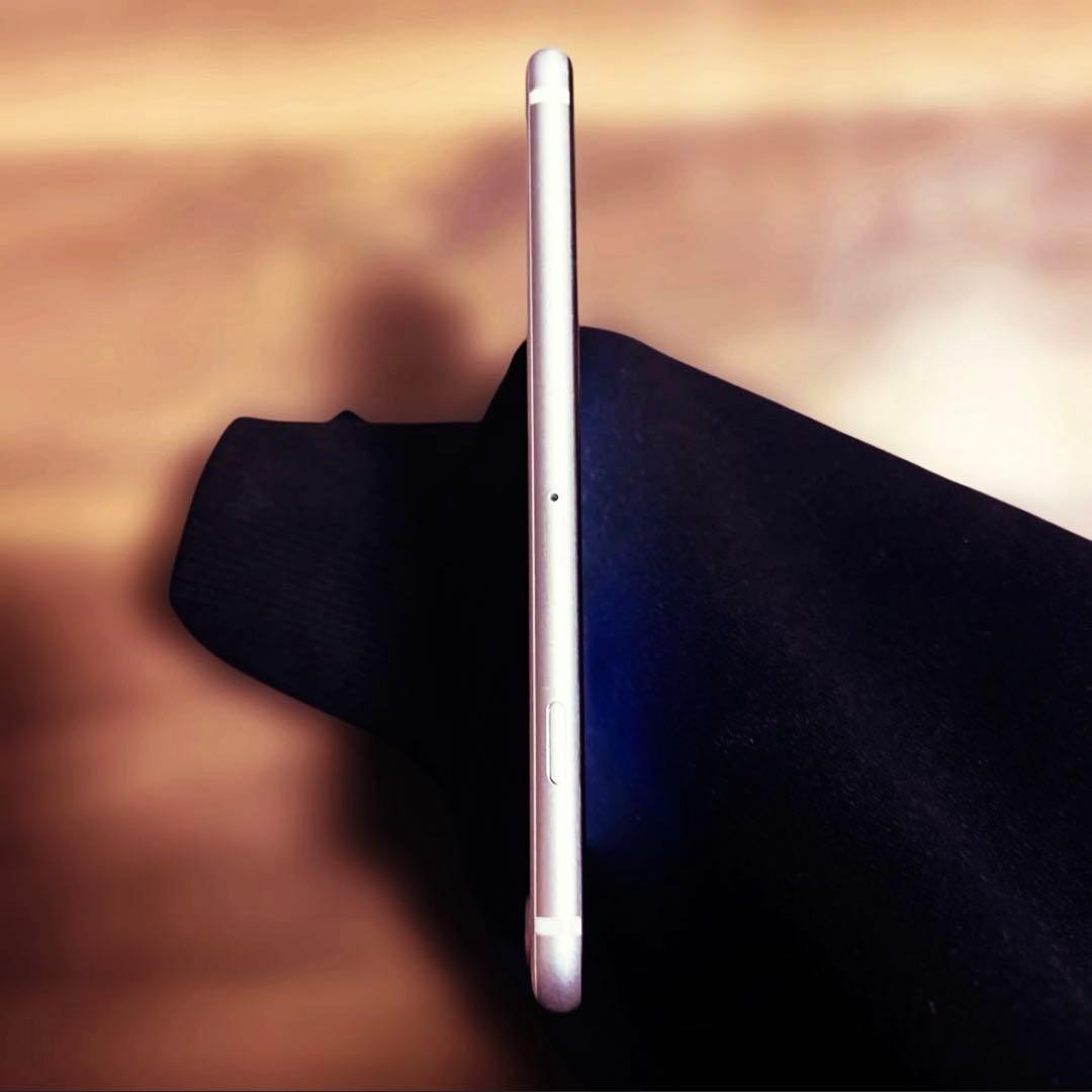 【美品】iPhoneSE 第2世代 ホワイト128GB simフリー