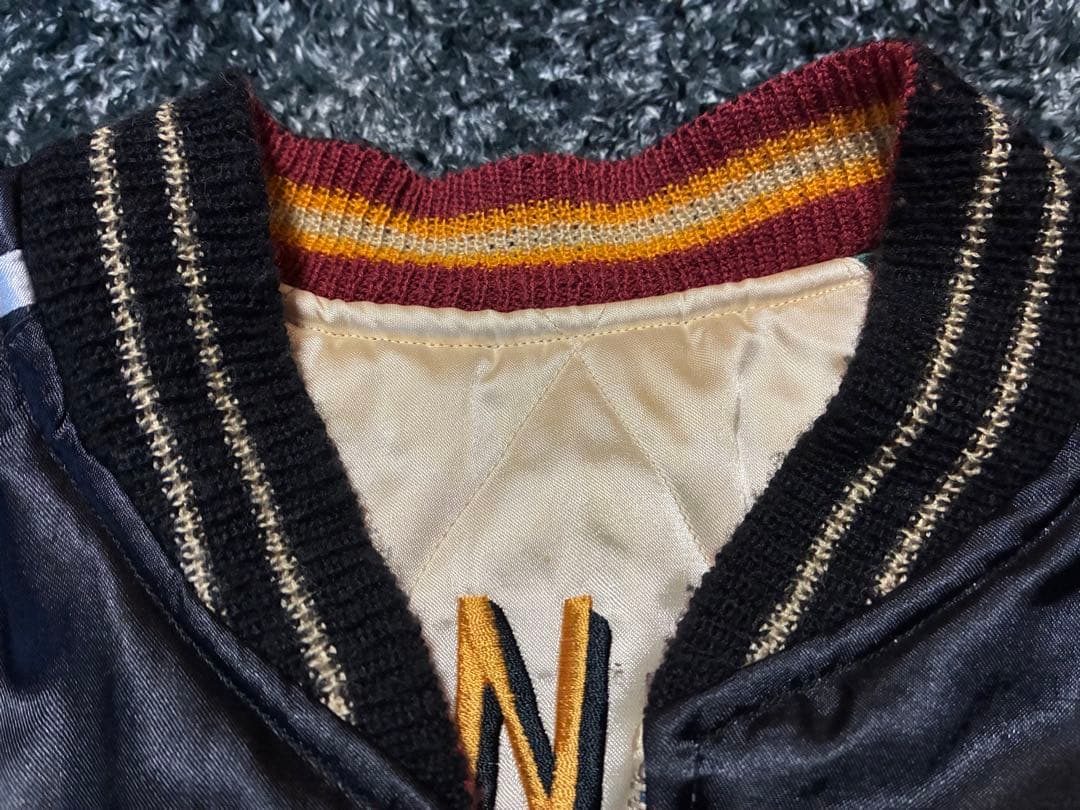 スカルと蛇刺繍のスカジャン Lサイズ　テーラー東洋