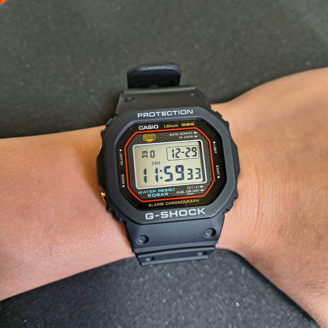 G-SHOCK カシオ CASIO DW-5000R-1AJF 復刻モデル