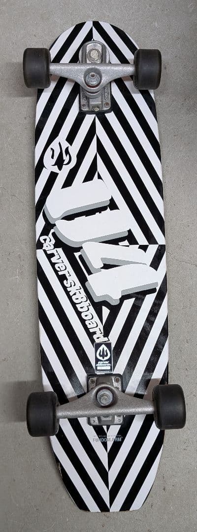 CARVER サーフスケートボード　U4 牛越モデル　収納ケース付属