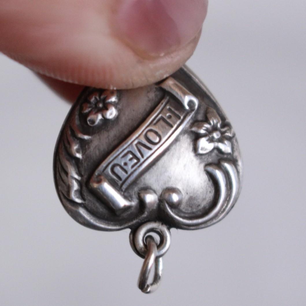 40s　スウィートハートジュエリー　シルバー　ギフトに　ILOVEU 勿忘草