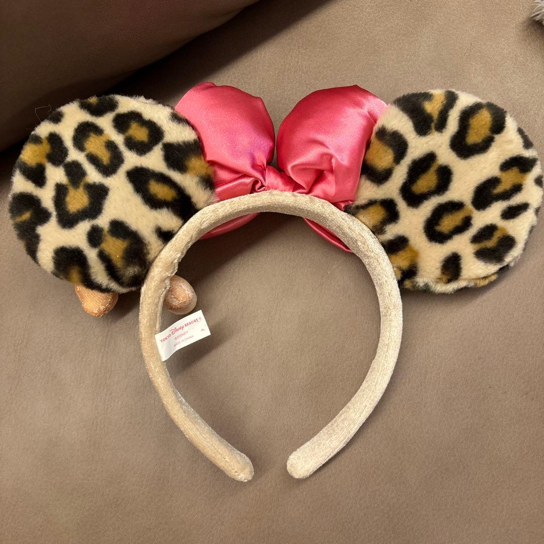 ディズニー　ミニーちゃん　ヒョウ柄カチューシャ