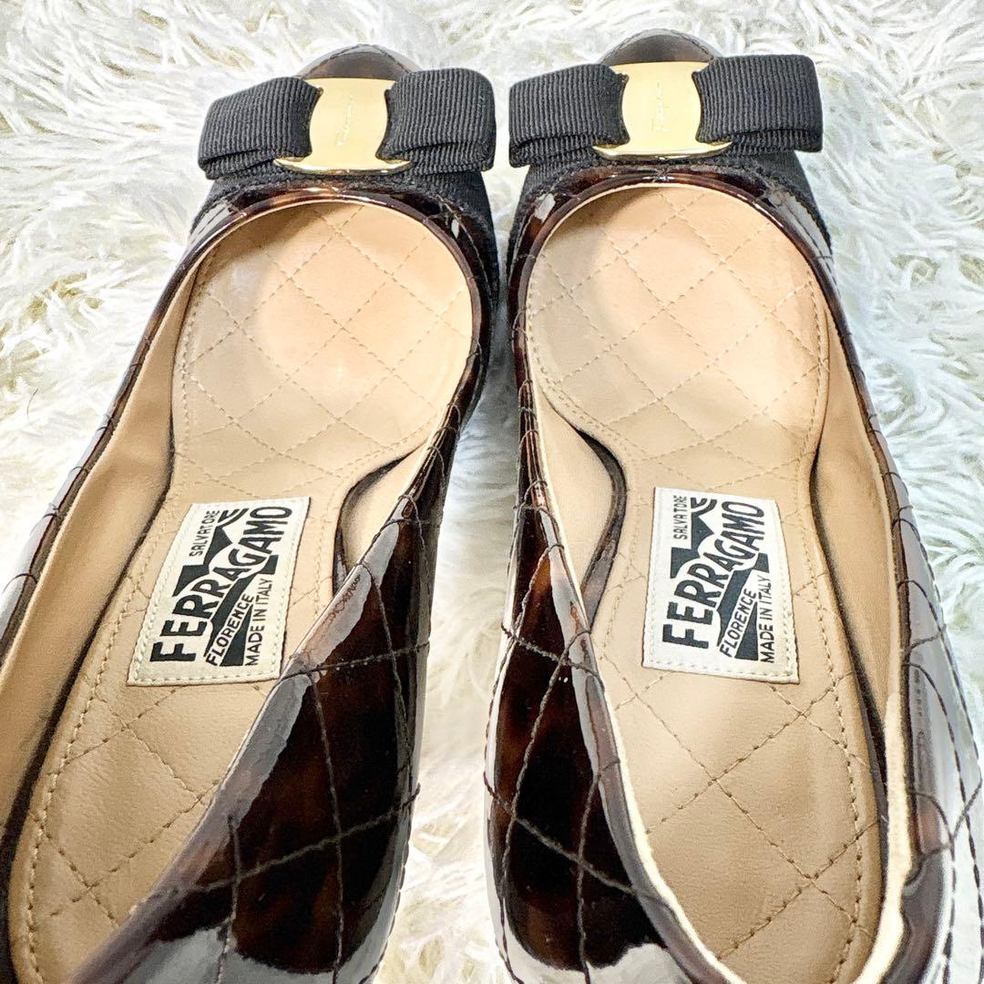 ☆極美品☆サルヴァトーレフェラガモ パンプス ハイヒール ヴァラリボン べっ甲