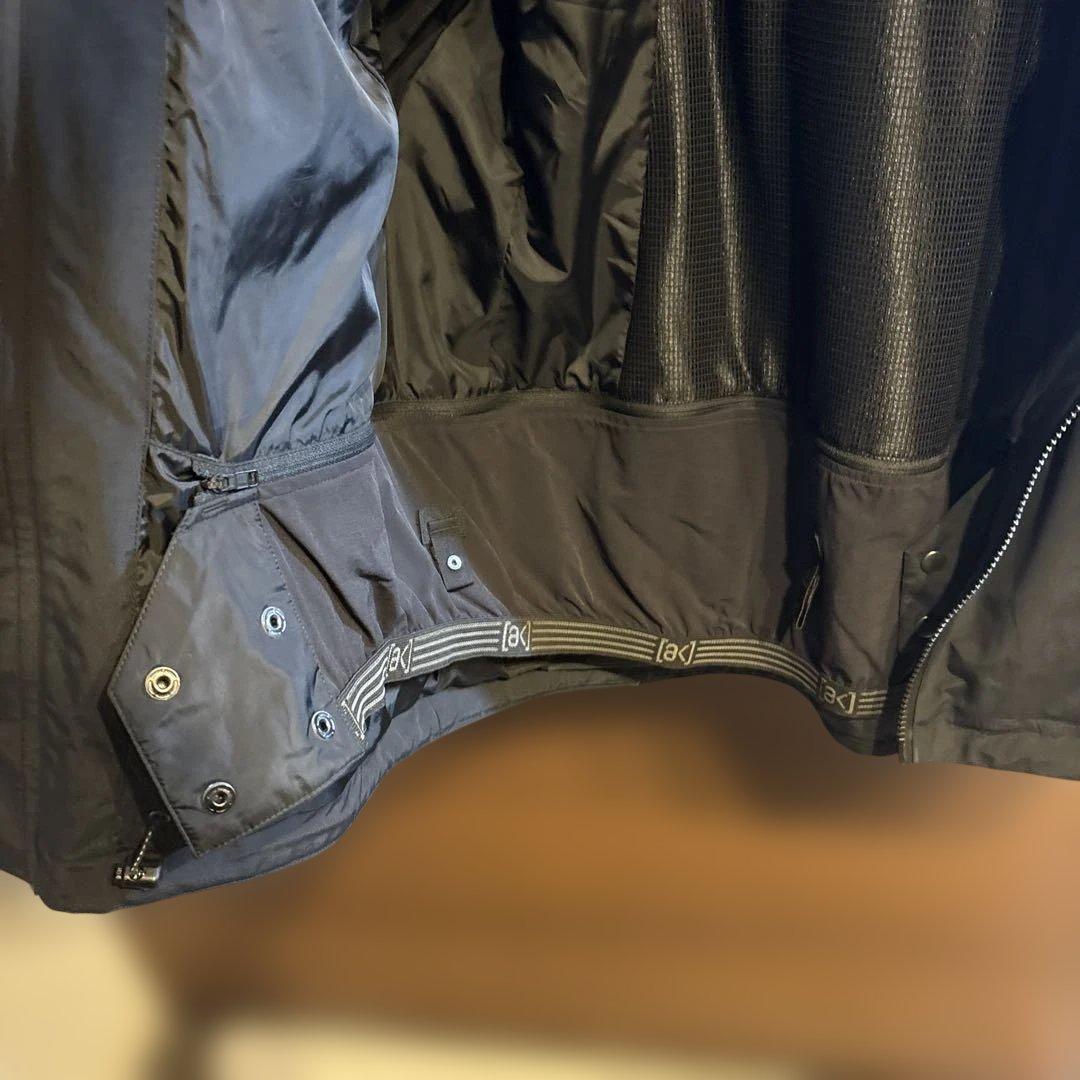 myg★ です　　Burton ak スノーボードウェア