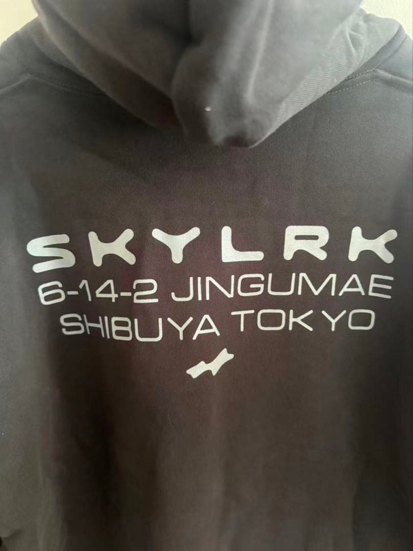 SKYLRK POP-UP IN TOKYO 限定 HOOIDE