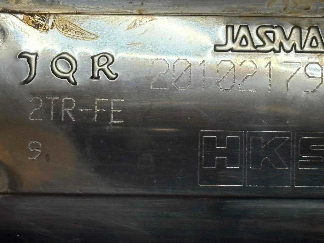 HKS TRAVOISマフラー ハイエースワゴンＧＬワイドに使用　2TR-FE