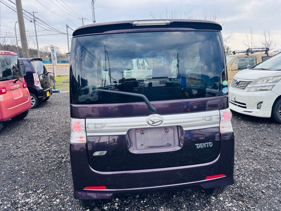 ダイハツタント　カスタム　4WD 平成25年式