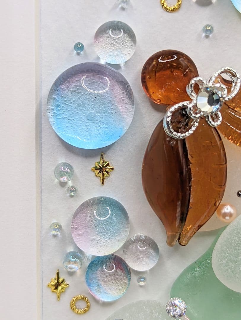 『Wearing a Glass Dreamed of…*』　シーグラスアート