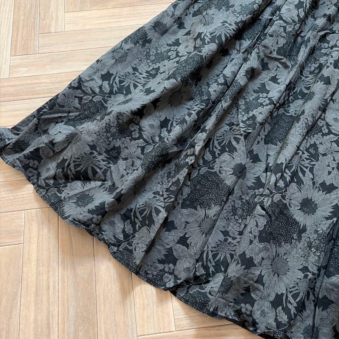 かぐれ リバティ ロングスカート　花　フレア