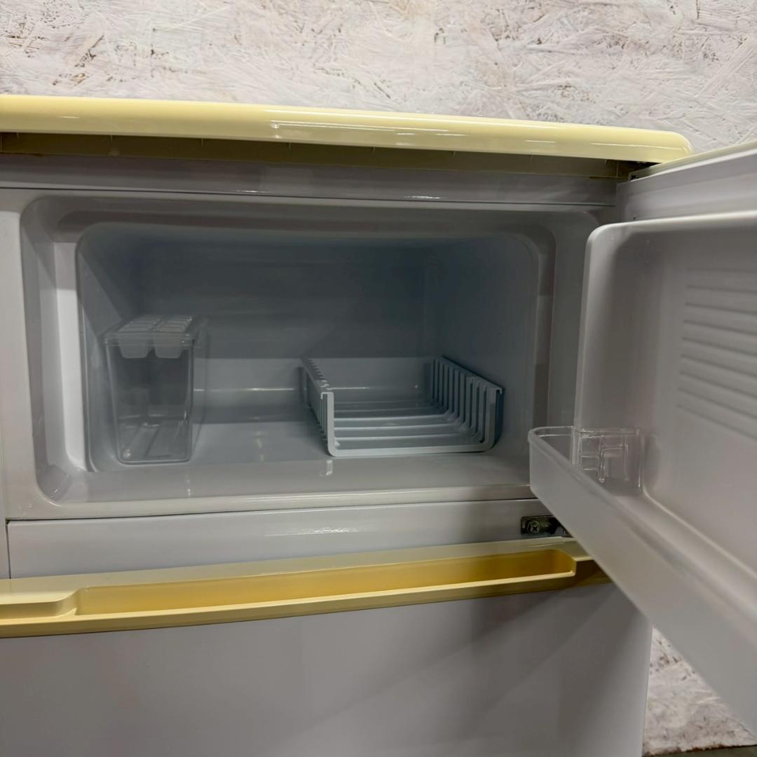 U-ING ユーイング 2ドア ノンフロン冷凍冷蔵庫 UR-D90H A1227