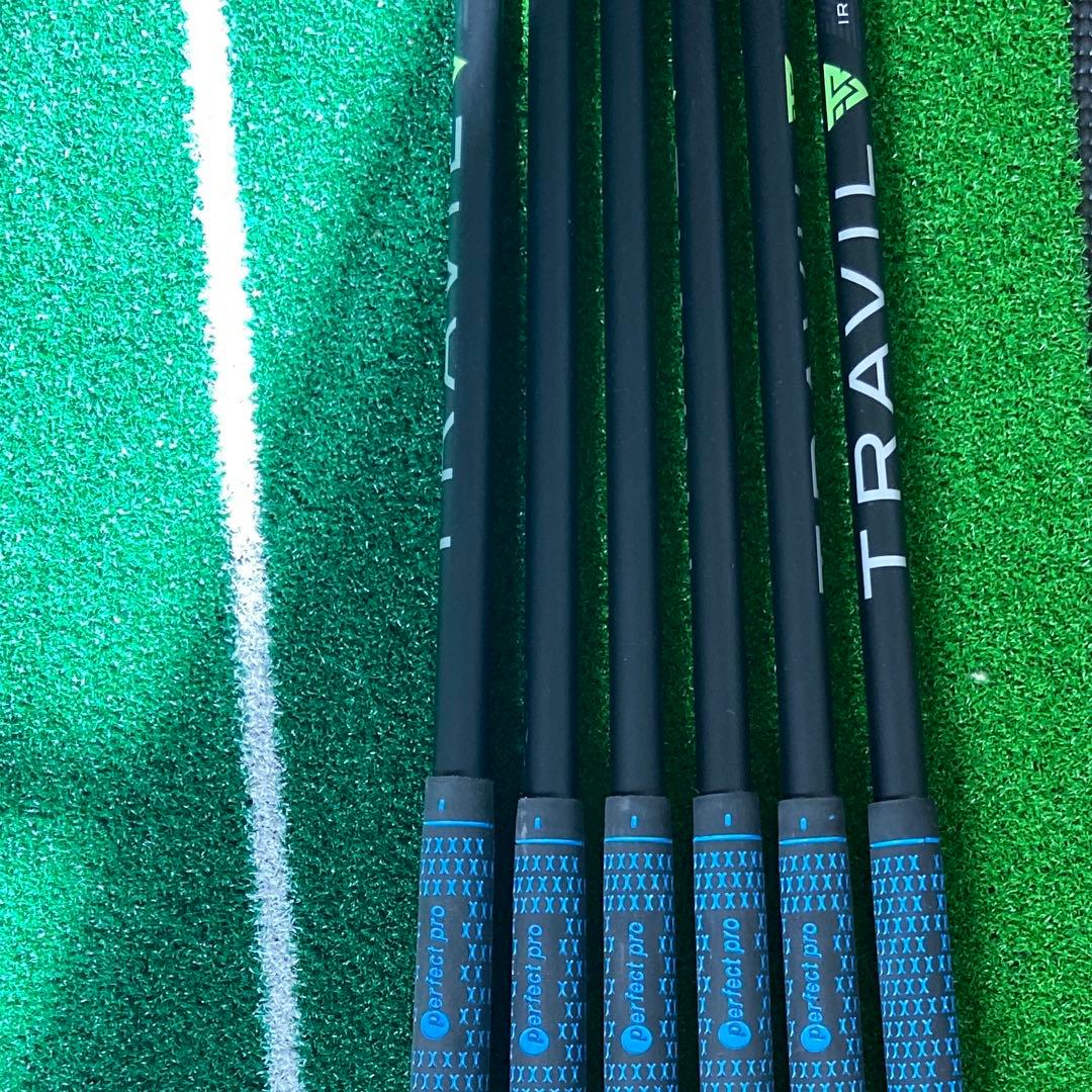 トラビル　アイアンシャフトTRBVIL 105X