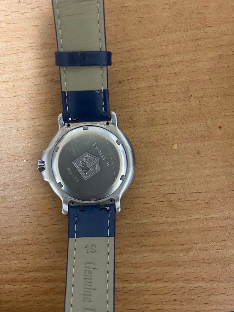 タグホイヤー6000メンズクォーツ稼働品