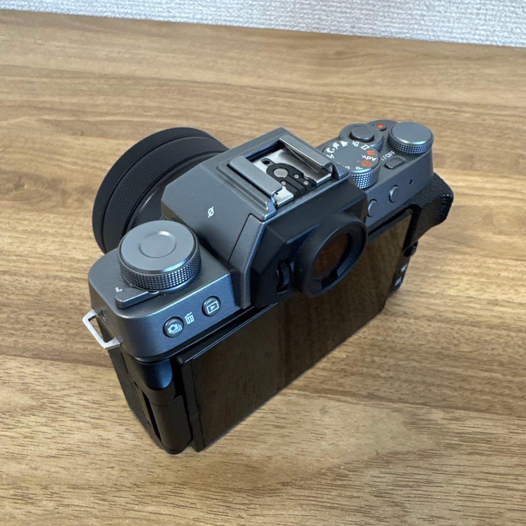 FUJIFILM X-T200+ XC15-45mmF3.5-5.6レンズキット